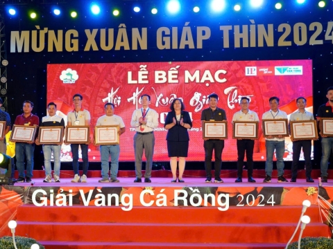 Hình Ảnh Hoạt Động - Nghị Gầy Arowana